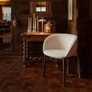 Chaise Charla