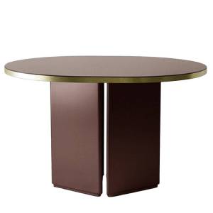 Table Brandy M