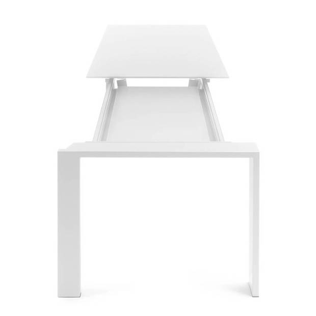 Table Four Extensible