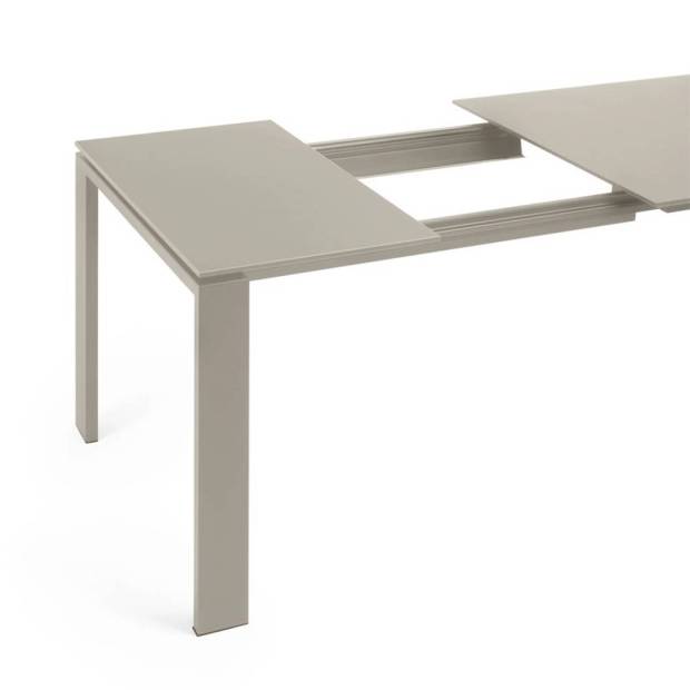 Table Four Extensible